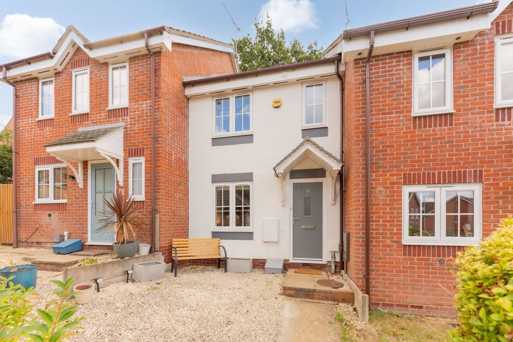 Property photo 1 of 24