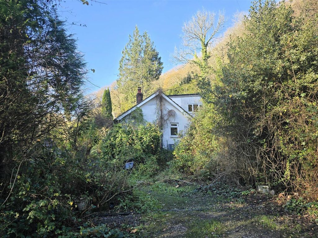 Property photo 1 of 29 Main.Jpg