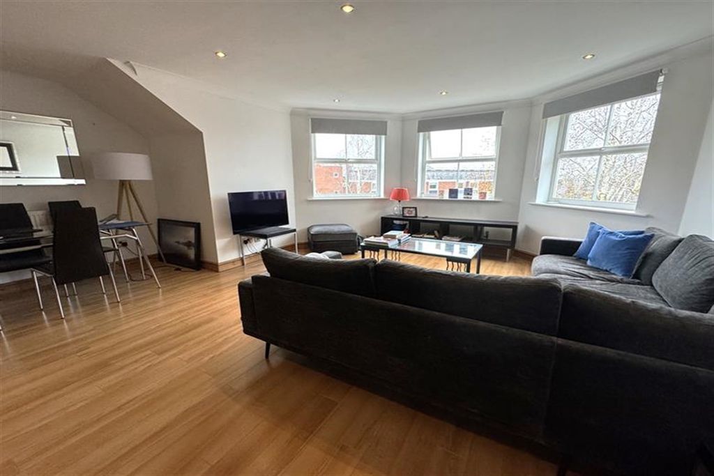 Property photo 2 of 7 (Main)