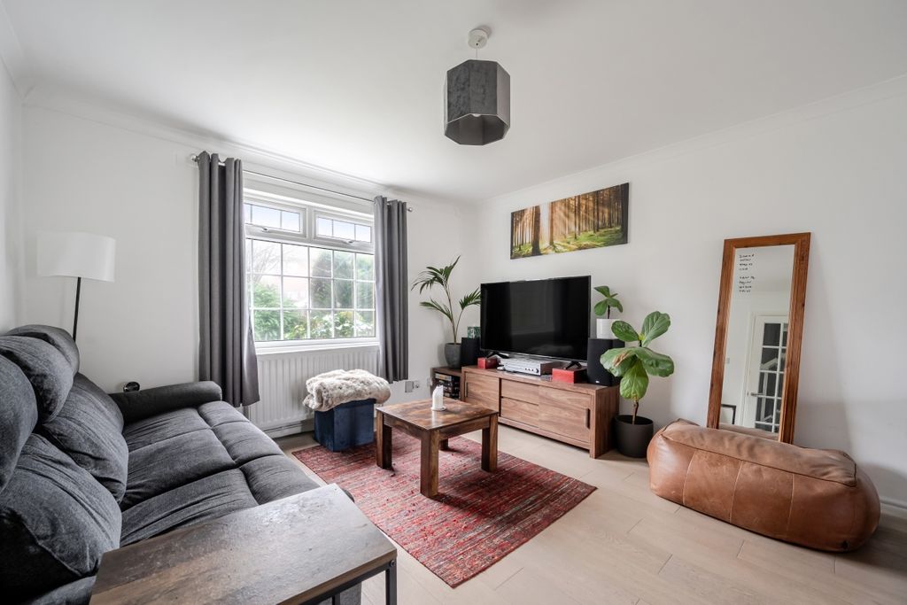 Property photo 3 of 10 1408578-4-698B02B...