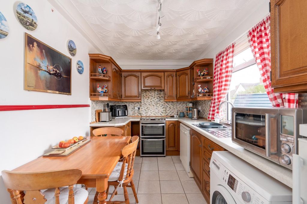 Property photo 3 of 20 Olh08337-Hdr-Edit.Jpg