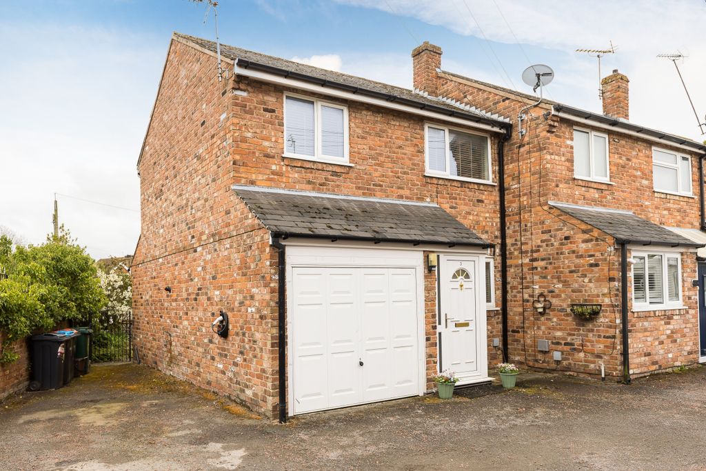 Property photo 1 of 16 1