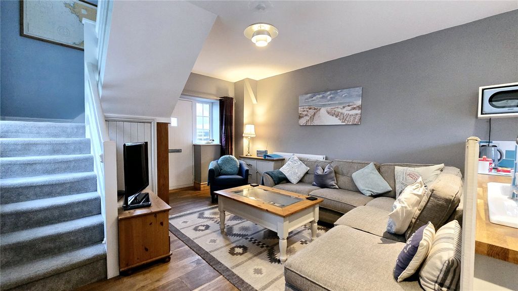 Property photo 3 of 20 Picture No. 03