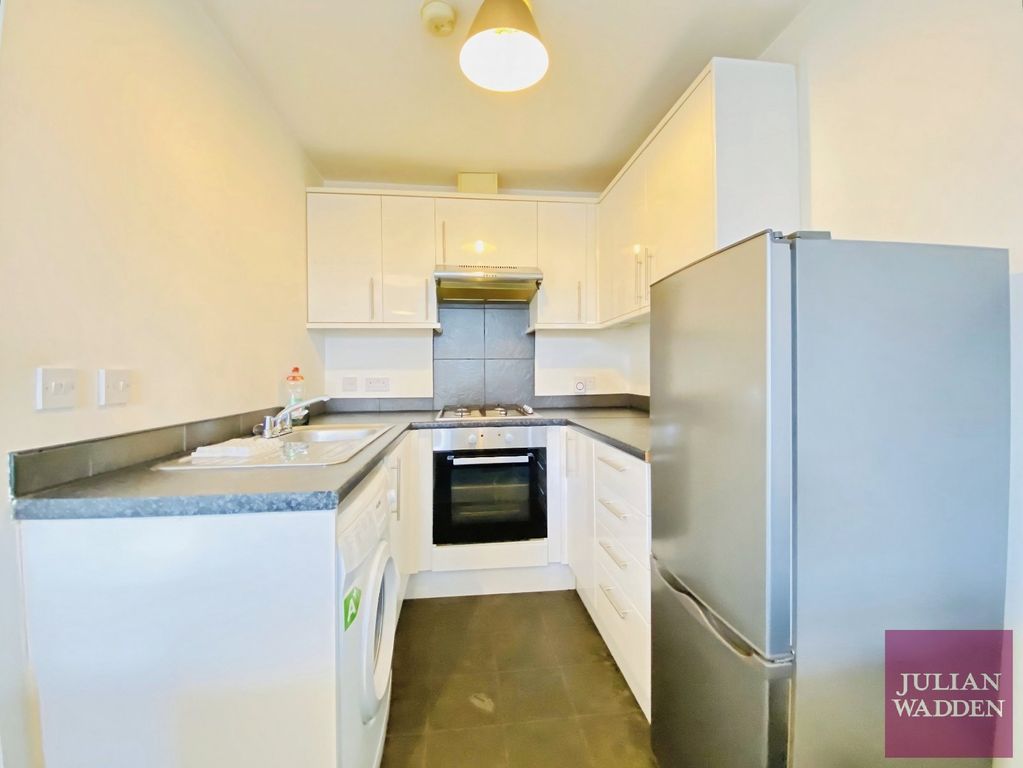 Property photo 3 of 5 Picture No. 15