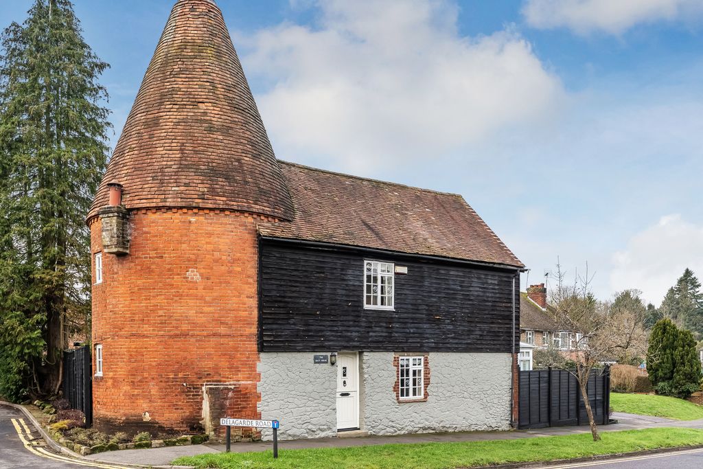 Property photo 1 of 18 Picture No. 02