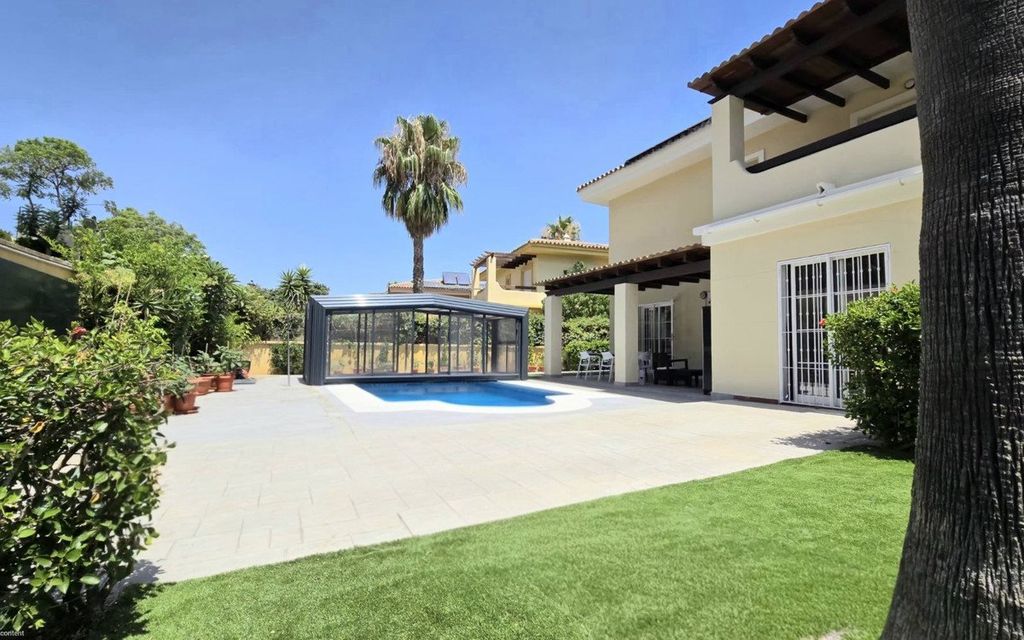 Property photo 2 of 49