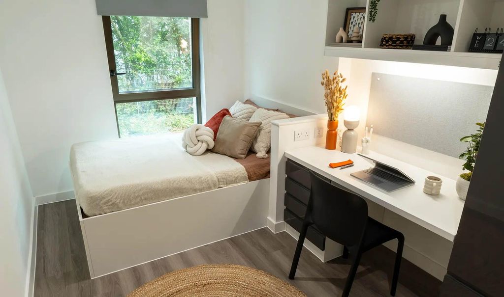 Property photo 1 of 3 8701492.Jpg