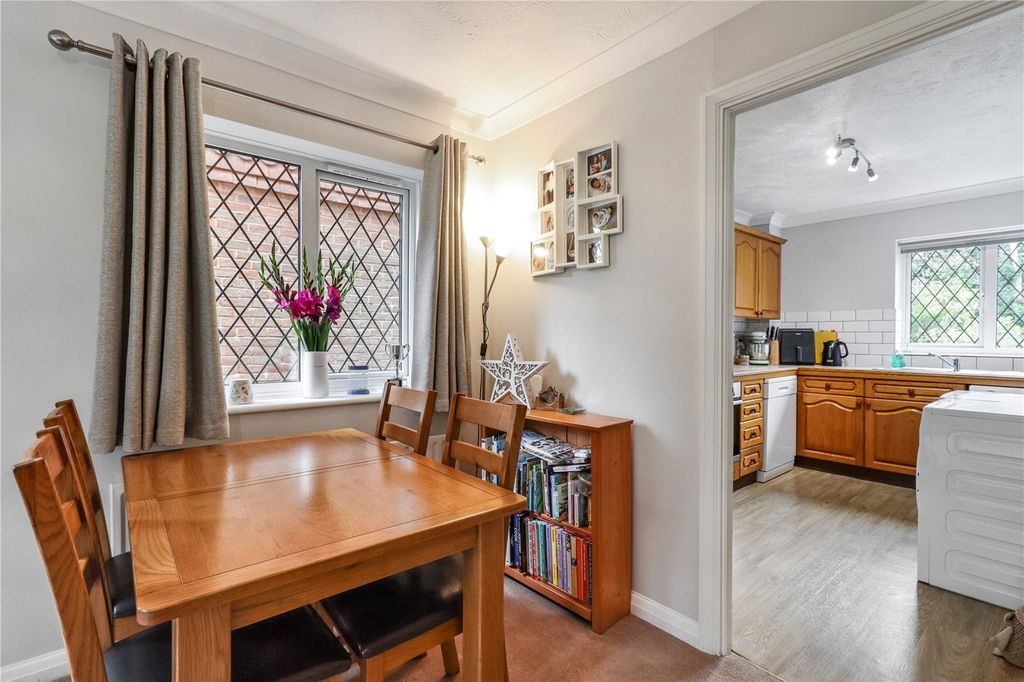 Property photo 3 of 10 Lifestyle