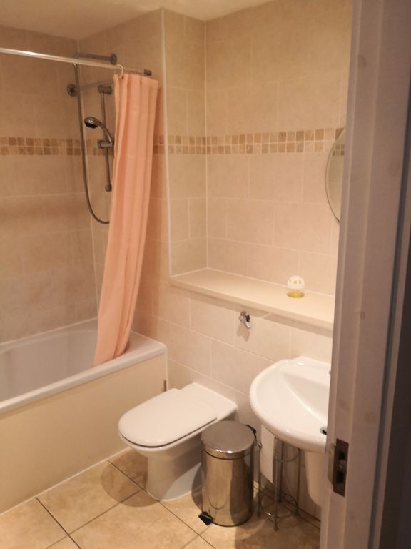 Property photo 2 of 5