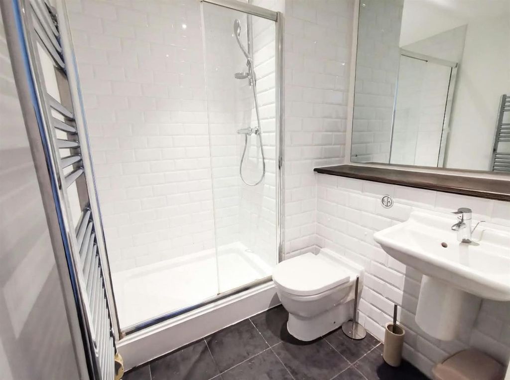 Property photo 1 of 12 Whatsapp Image 2026-08-31 At 19.52.29.Jpeg