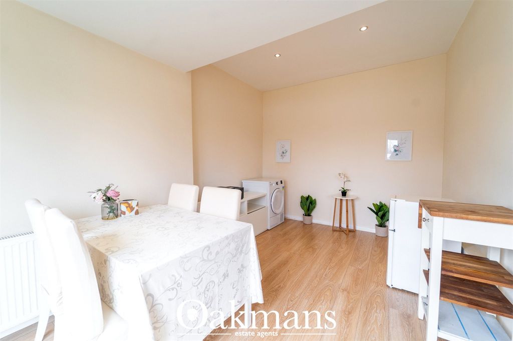 Property photo 3 of 24 Picture No. 27