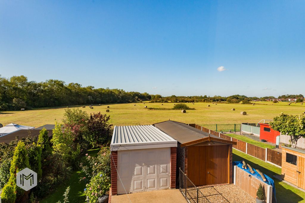 Property photo 2 of 24 Picture No. 07