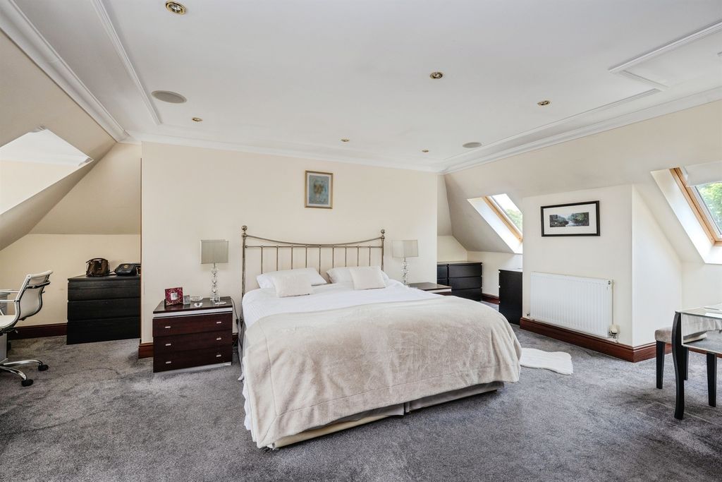 Additional image 21 of 5 bed detached house for saleCwrt Ty Gwyn, Llangennech, Llanelli SA14