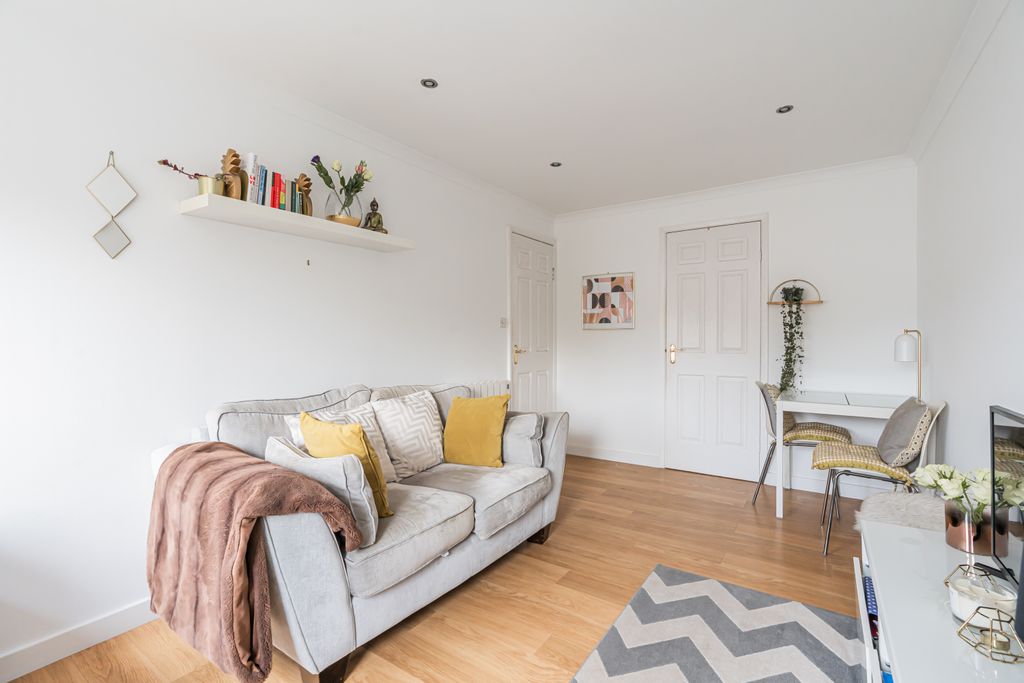 Property photo 3 of 14 Property Image 3