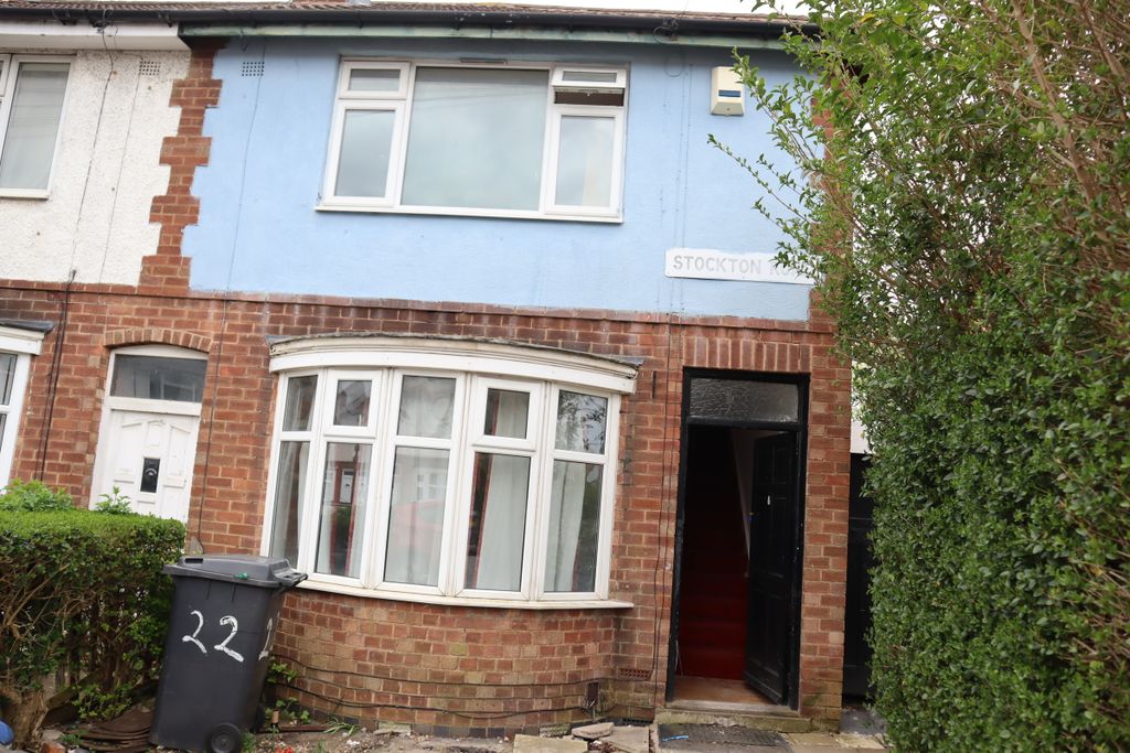 Property photo 1 of 27