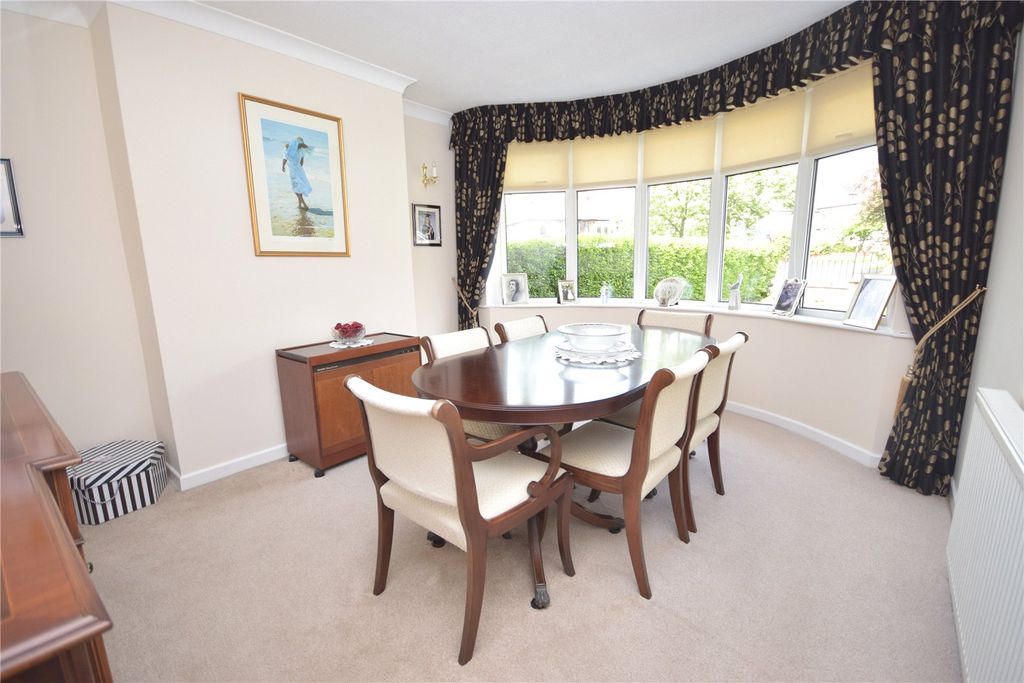 Property photo 3 of 14 Picture No. 02