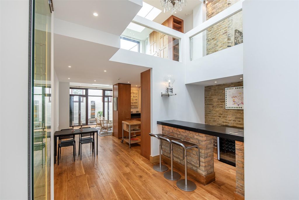 Property photo 1 of 26 Helliwell&amp;Co