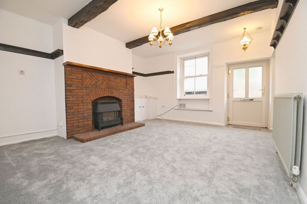 Property photo 3 of 21