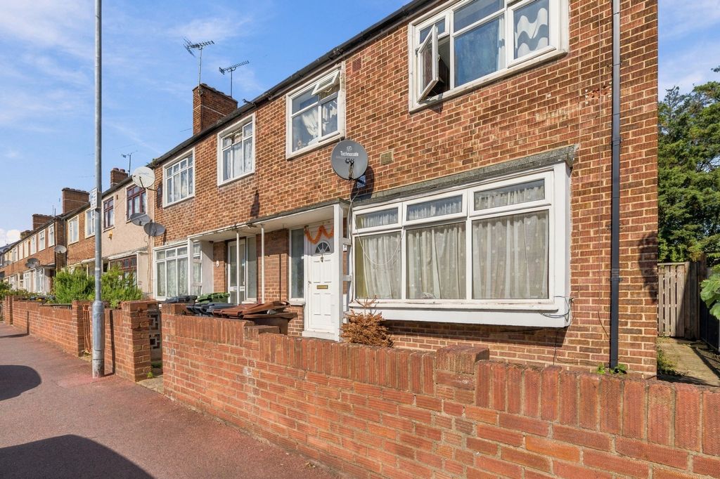 Property photo 1 of 15