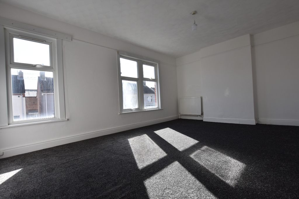 Additional image 7 of 6 bed semi-detached house to rentNorfolk Street, Millfield, Peterborough PE1