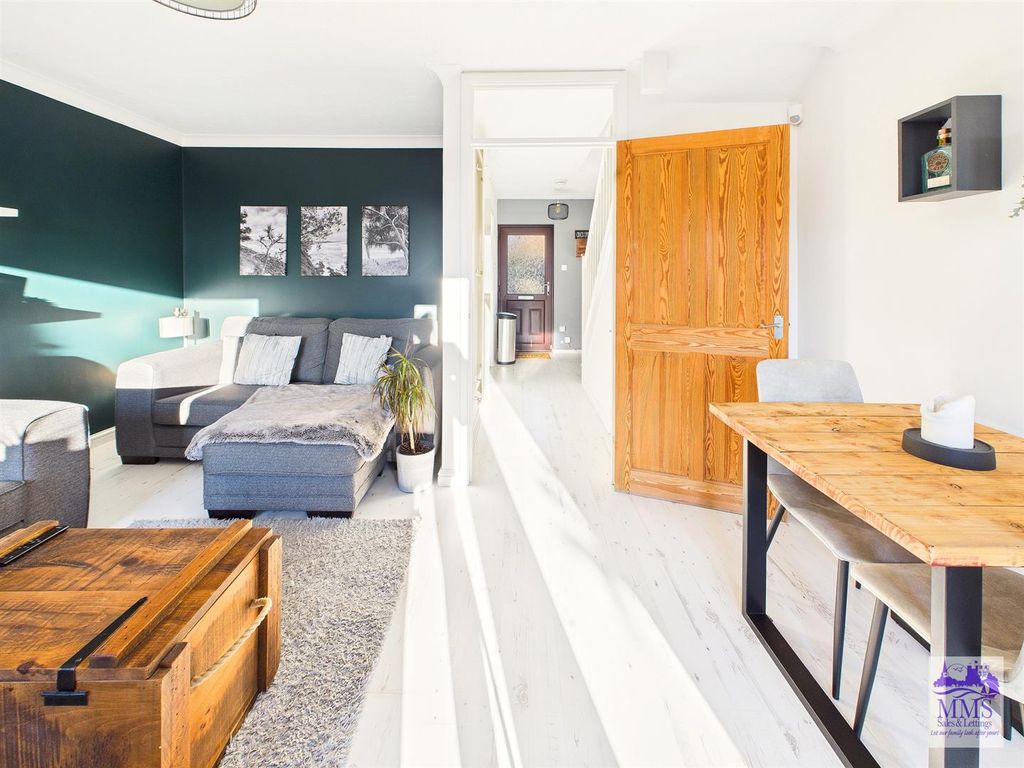 Property photo 1 of 14 Cam04098G0-Pr0132-Still011.Jpg