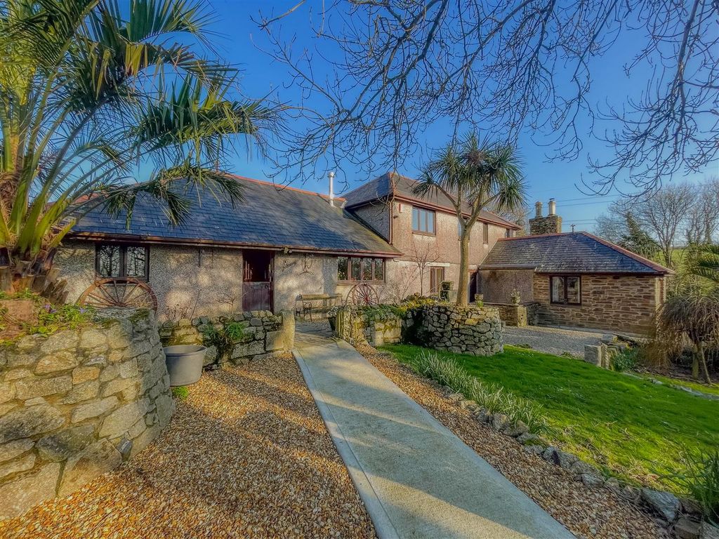 Property photo 1 of 28 Parry_Trelawneyparry_Trelawney-17.Jpg