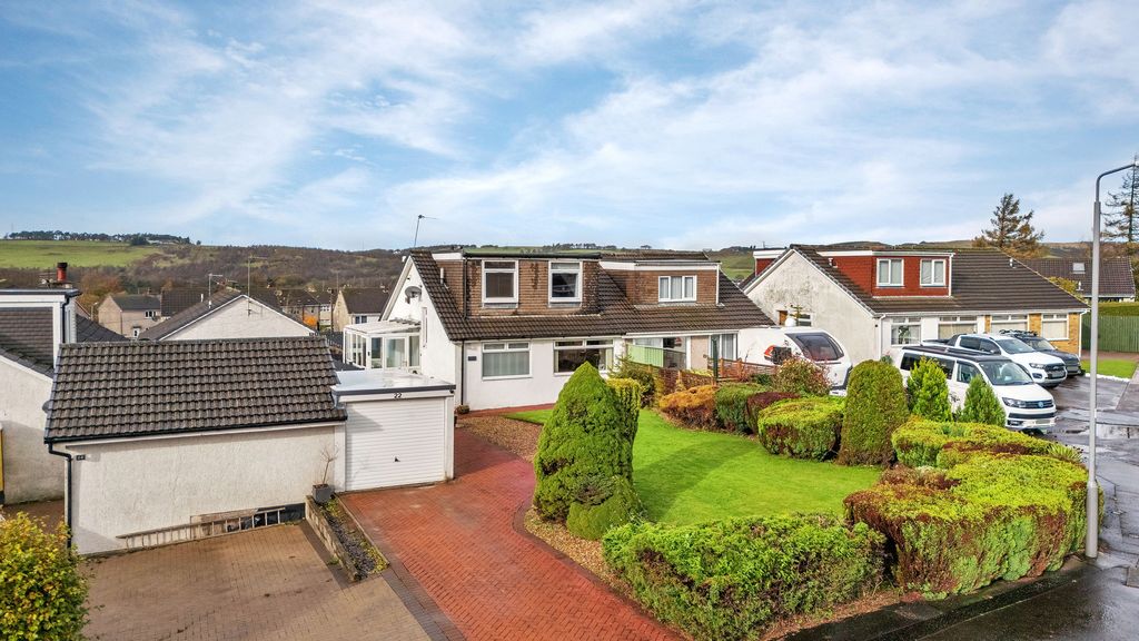 Property photo 1 of 43