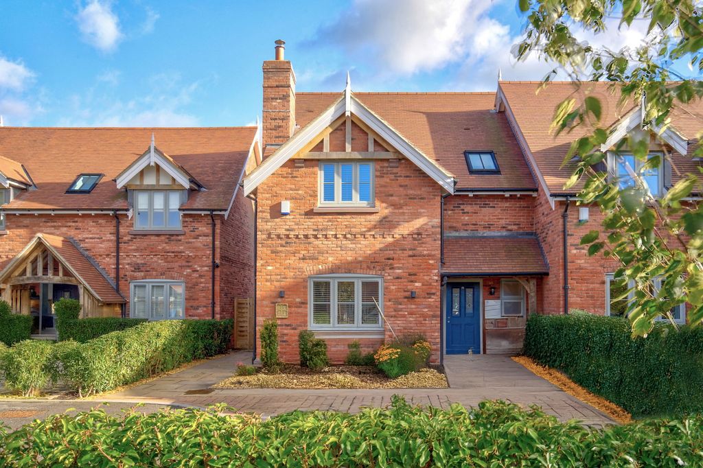 Property photo 1 of 29