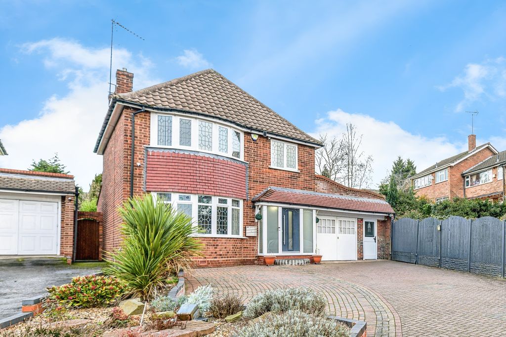 Property photo 2 of 40 2