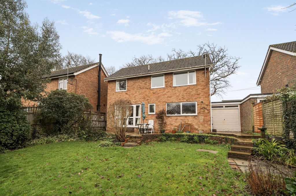 Property photo 3 of 16