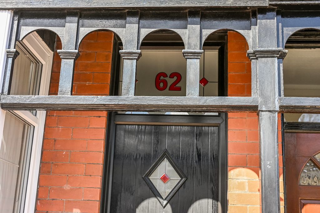 Property photo 2 of 38 5058123