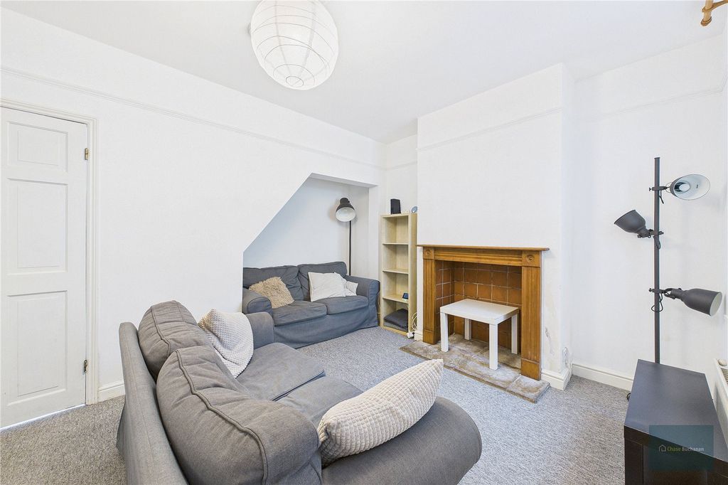 Property photo 2 of 11 Picture No. 02