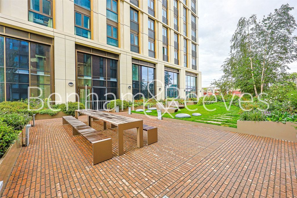 Property photo 3 of 20 Picture No. 03