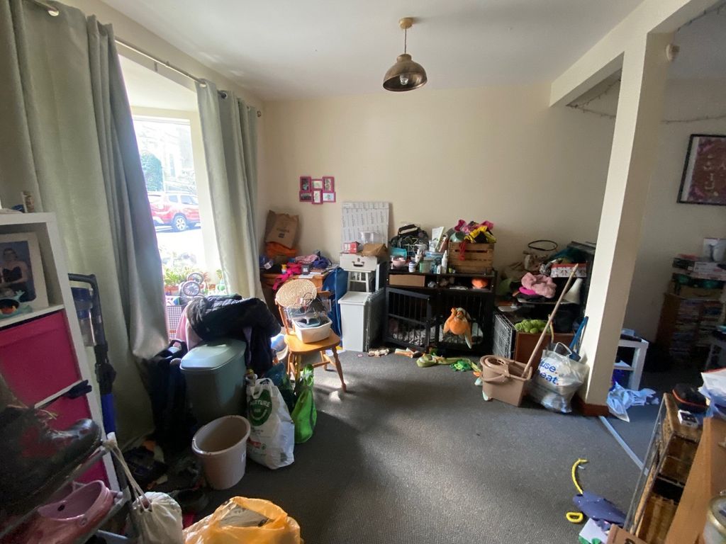 Property photo 2 of 11 Not Specified