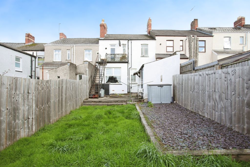 Property photo 2 of 16
