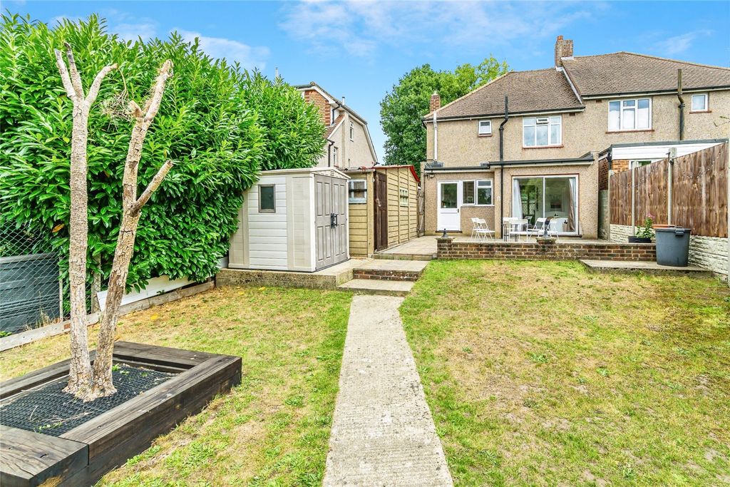 Property photo 2 of 19 Picture No. 01