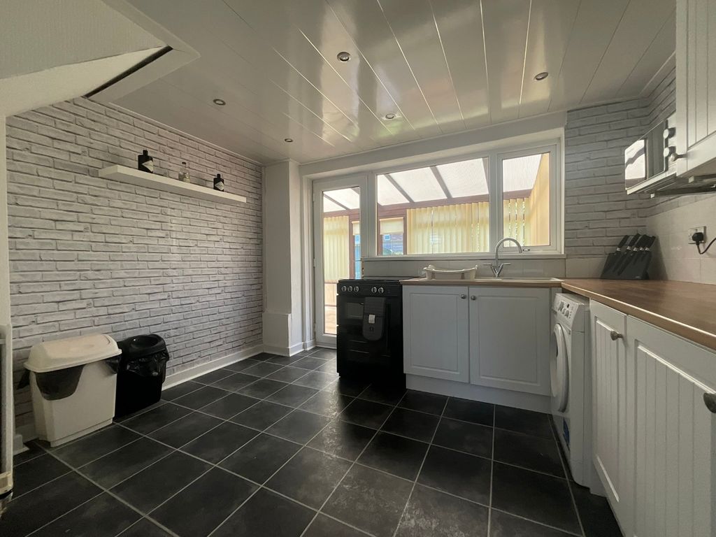 Property photo 3 of 17 4443793