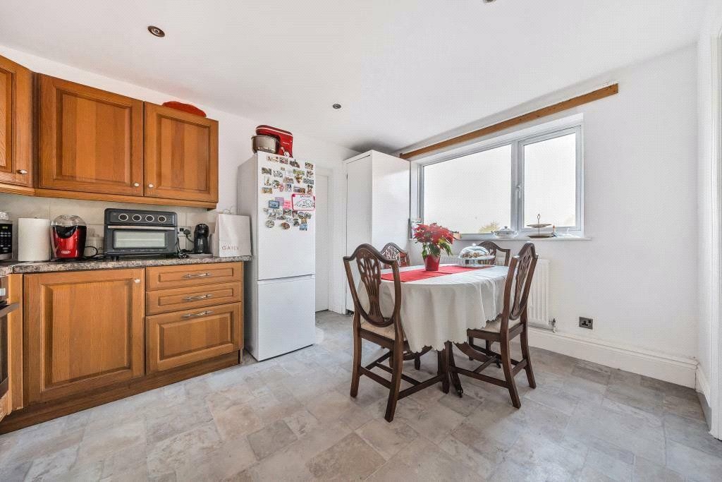 Property photo 2 of 8 Picture No. 05