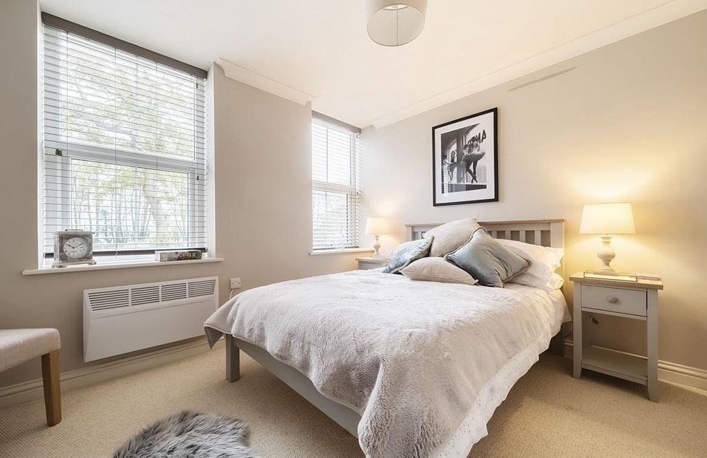 Property photo 3 of 5 Woodfield 1.Jpg