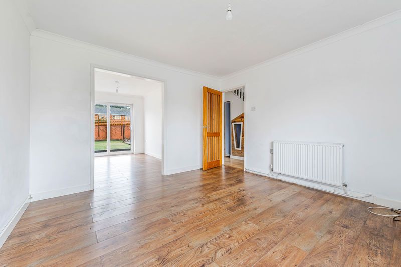 Property photo 2 of 16 Photo 7