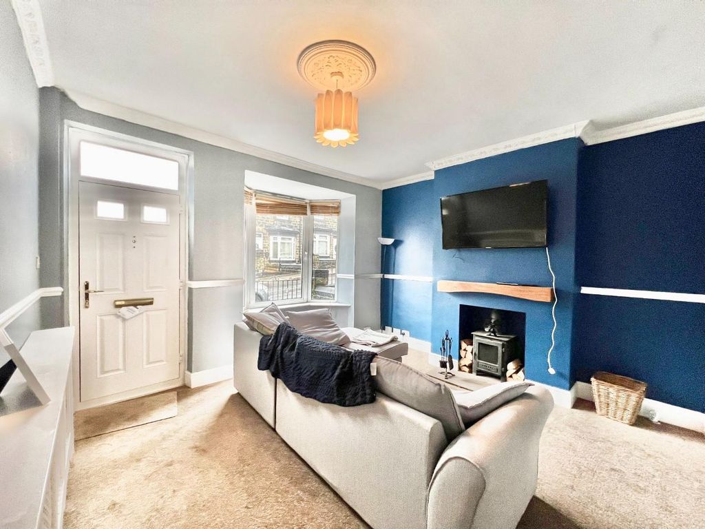 Property photo 2 of 10 ce615Daa-F1c8-4048-B5ee-Dff4536Ca543.Jpg