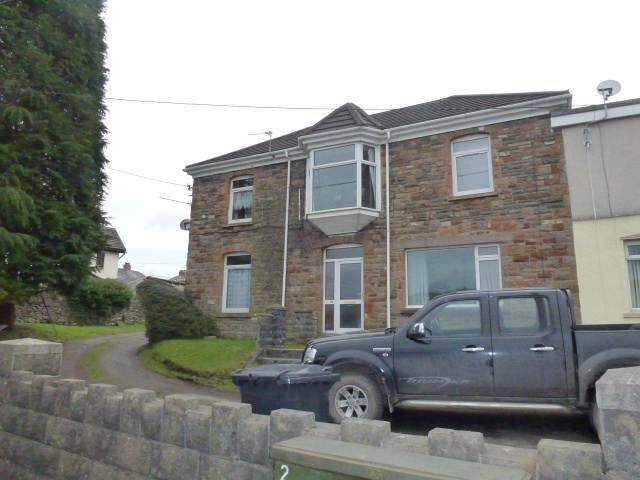 Property photo 1 of 5 Front