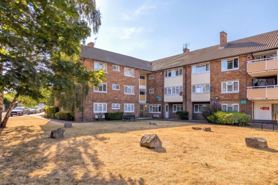 Property photo 1 of 7