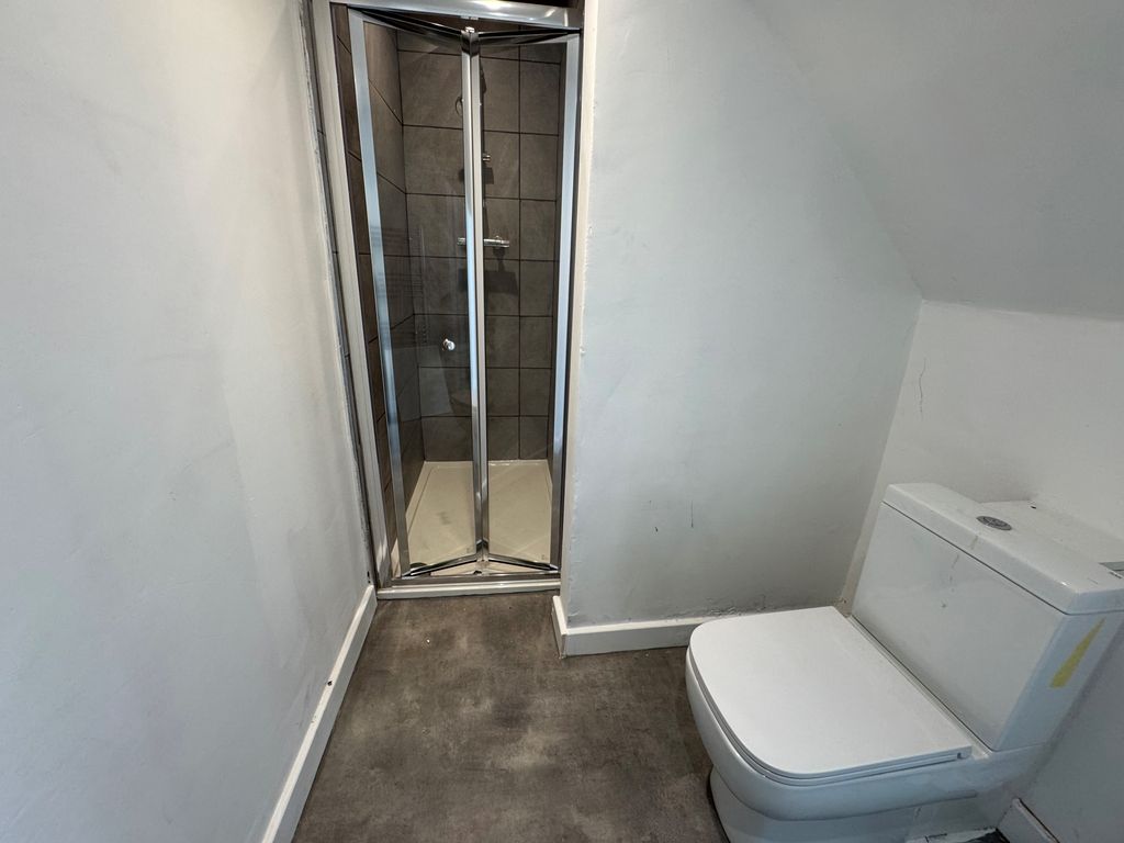 Property photo 2 of 11 Downstairs WC