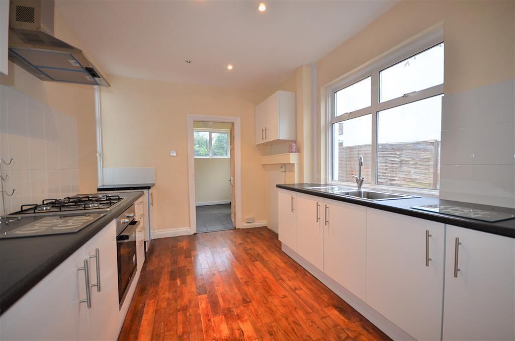 Property photo 2 of 23