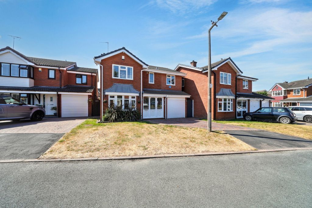 Property photo 1 of 70