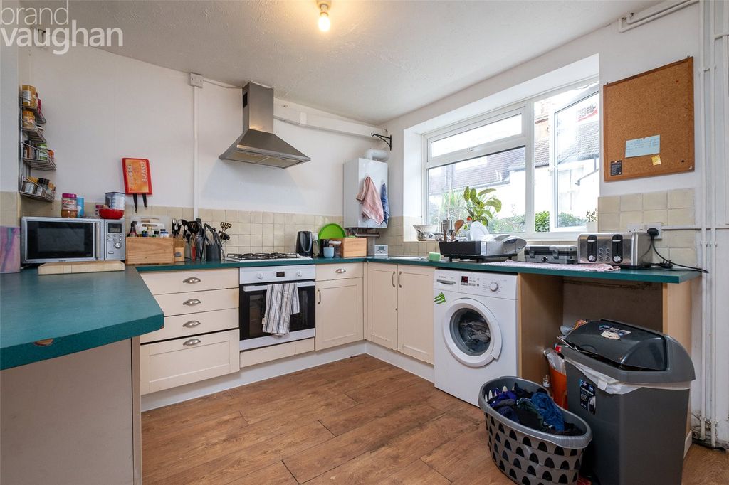 Property photo 2 of 14 Picture No. 09
