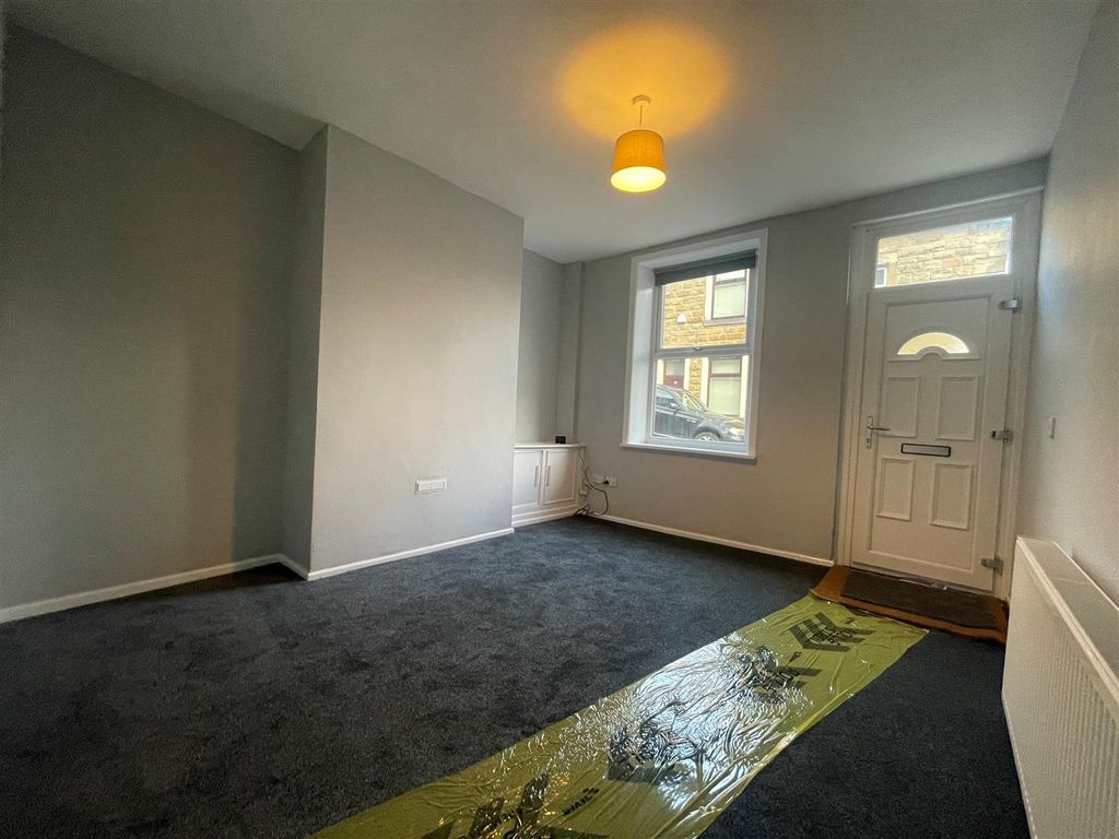 Property photo 2 of 9 2.Jpg