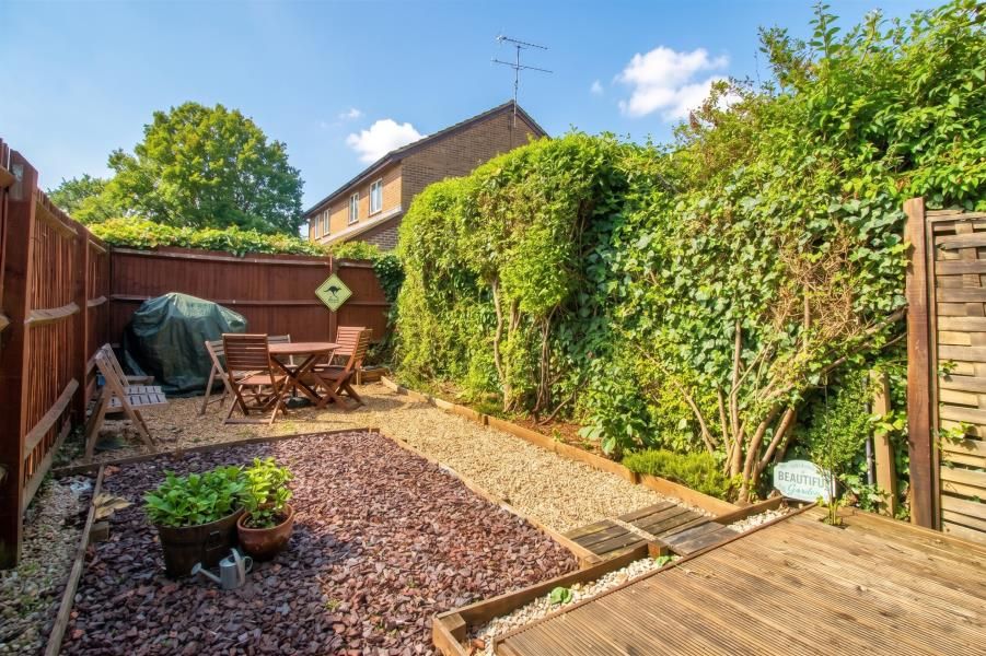 Property photo 2 of 7