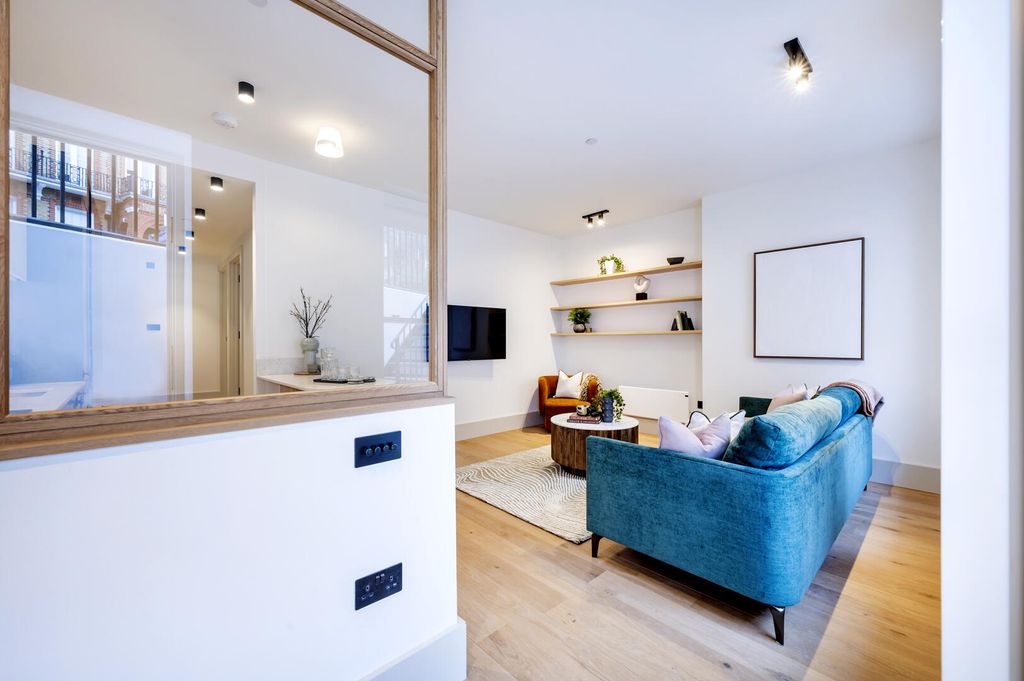 Property photo 3 of 13 F 3 (1).Jpg